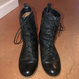 Lucky Brand black lace abs side zip boots Sz 8